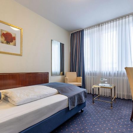 Trip Inn Hotel Uebachs Düsseldorf Dış mekan fotoğraf