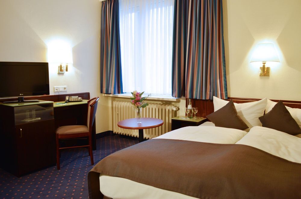 Trip Inn Hotel Uebachs Düsseldorf Dış mekan fotoğraf